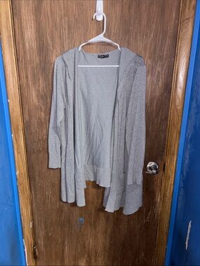 Cable & Gauge Light Gray Knit Open Cardigan